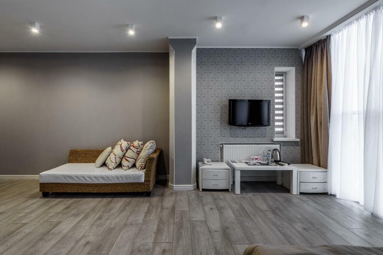Pallada Hotel ترنوبل المظهر الخارجي الصورة